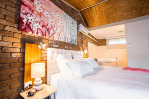 Отель Farnham Court Motel and Restaurant  Моруэлл